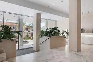 999 N Doheny Dr, West Hollywood, CA 90069 - Photo 17