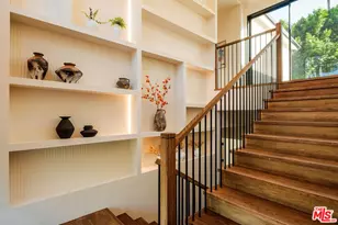 18100 Karen Dr, Los Angeles, CA 91356 - Photo 19