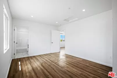 56133 Jesse Rd, Landers, CA 92285 - Photo 9