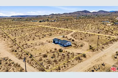 56133 Jesse Rd, Landers, CA 92285 - Photo 21