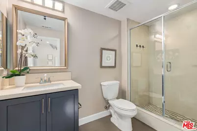 12550 W Fielding Cir #2, Playa Vista, CA 90094 - Photo 23