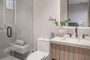 11931 Pacific Ave, Los Angeles, CA 90066 - Photo 21
