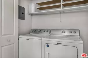 2519 Horse Shoe Canyon Rd, Los Angeles, CA 90046 - Photo 17
