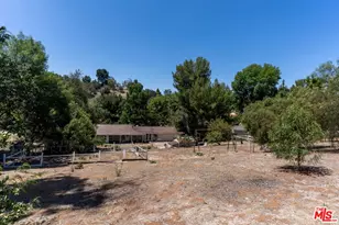 23909 Long Valley Rd, Hidden Hills, CA 91302 - Photo 3