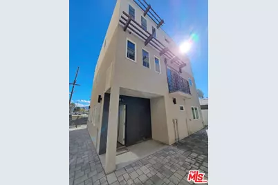 5631 Whitnall Hwy, Los Angeles, CA 91601 - Photo 3