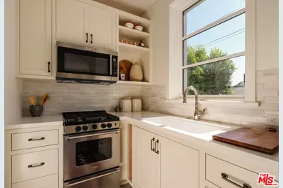 931 Chautauqua Blvd, Pacific Palisades, CA 90272 - Photo 27