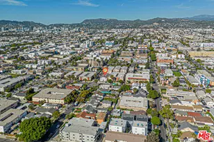 4627 Rosewood Ave, Los Angeles, CA 90004 - Photo 23