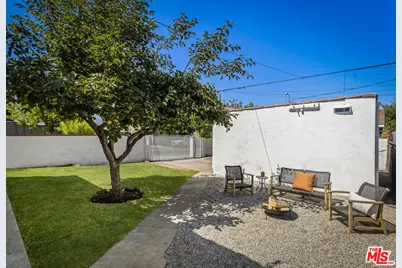 5001 Buchanan St, Los Angeles, CA 90042 - Photo 23
