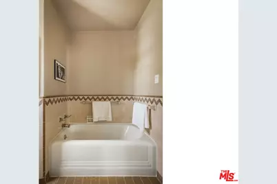 5001 Buchanan St, Los Angeles, CA 90042 - Photo 19