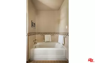 5001 Buchanan St, Los Angeles, CA 90042 - Photo 19