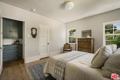 5001 Buchanan St, Los Angeles, CA 90042 - Photo 17