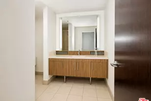 1100 S Hope St, Los Angeles, CA 90015 - Photo 13