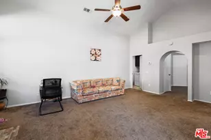 37519 Rose St, Palmdale, CA 93552 - Photo 15