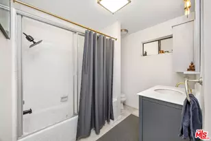 11982 Kiowa Ave, Los Angeles, CA 90049 - Photo 13