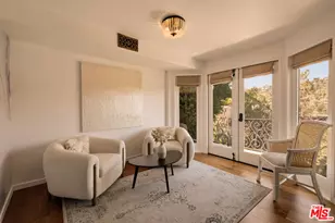 8148 Mannix Dr, Los Angeles, CA 90046 - Photo 17