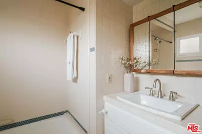 143 Marguerita Ave, Santa Monica, CA 90402 - Photo 33