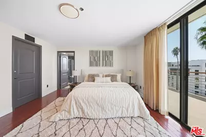 520 S Kingsley Dr #Ph1, Los Angeles, CA 90020 - Photo 41