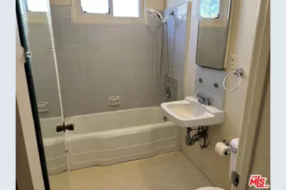 5534 W 76th St, Los Angeles, CA 90045 - Photo 7