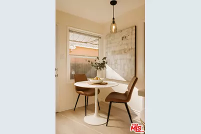 22251 Kittridge St, Los Angeles, CA 91303 - Photo 13