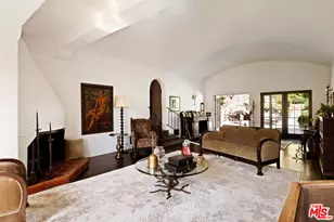 2556 Aberdeen Ave, Los Angeles, CA 90027 - Photo 19