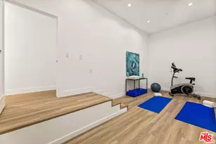 1170 S Lucerne Blvd, Los Angeles, CA 90019 - Photo 27