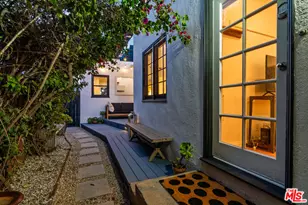 225 Carroll Canal, Los Angeles, CA 90291 - Photo 29