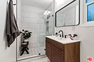 225 Carroll Canal, Los Angeles, CA 90291 - Photo 27