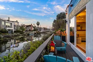 225 Carroll Canal, Los Angeles, CA 90291 - Photo 1