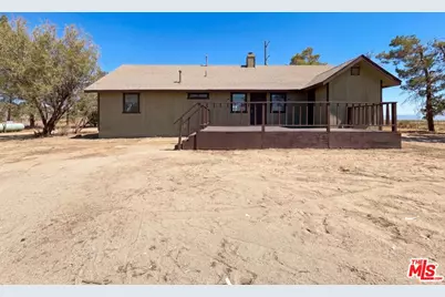2359 100th St, Rosamond, CA 93560 - Photo 5