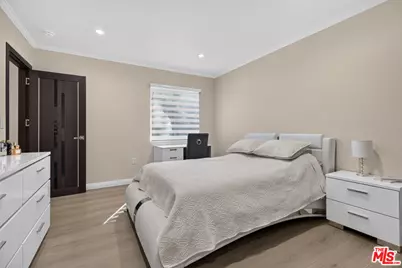 2727 Hollister Ter, Glendale, CA 91206 - Photo 39