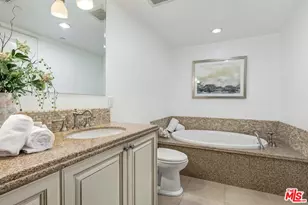 11715 Chenault St, Los Angeles, CA 90049 - Photo 25
