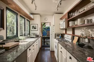 313 Market St, Venice, CA 90291 - Photo 9