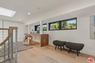 3721 Woodcliff Rd, Sherman Oaks, CA 91403 - Photo 27