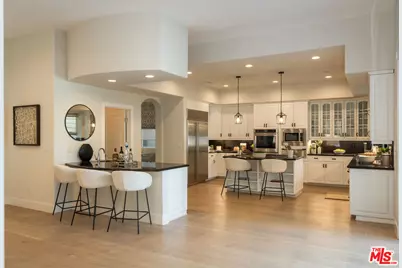 14985 Valley Vista Blvd, Los Angeles, CA 91403 - Photo 19