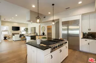 14985 Valley Vista Blvd, Los Angeles, CA 91403 - Photo 25