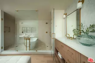 15430 Valley Vista Blvd, Los Angeles, CA 91403 - Photo 29