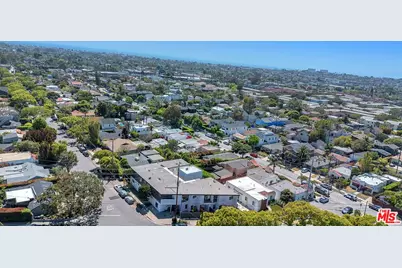 2001 Penmar Ave, Venice, CA 90291 - Photo 11