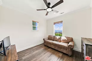 28035 Linda Ln, Santa Clarita, CA 91350 - Photo 31