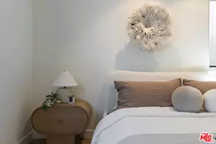 923 N Hilldale Ave, West Hollywood, CA 90069 - Photo 33