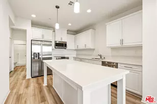 1095 N Harbor Blvd, Anaheim, CA 92801 - Photo 17