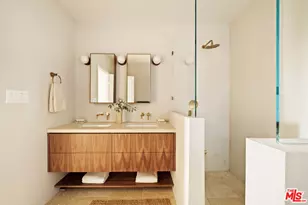 2111 Hollyvista Ave, Los Angeles, CA 90027 - Photo 23