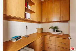 2325 McKinley Ave, Los Angeles, CA 90291 - Photo 17