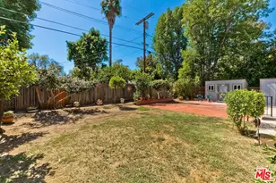 22716 Kittridge St, Los Angeles, CA 91307 - Photo 33