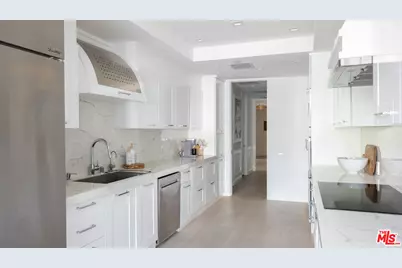 300 N Swall Dr #105, Beverly Hills, CA 90211 - Photo 15