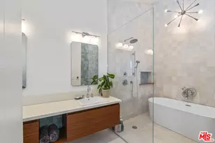 23023 Gainford St, Woodland Hills, CA 91364 - Photo 25