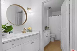 21520 Burbank Blvd, Woodland Hills, CA 91367 - Photo 5
