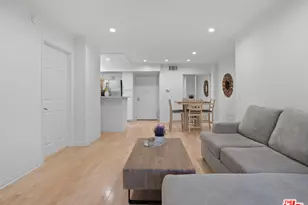 21520 Burbank Blvd, Woodland Hills, CA 91367 - Photo 9