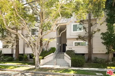 12016 Washington Pl #106, Los Angeles, CA 90066 - Photo 1