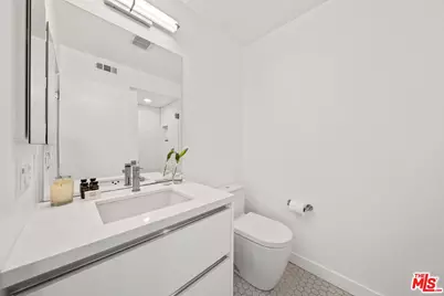 11724 Culver Blvd #10, Los Angeles, CA 90066 - Photo 7