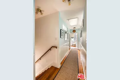 41 Vicente Ter, Santa Monica, CA 90401 - Photo 15